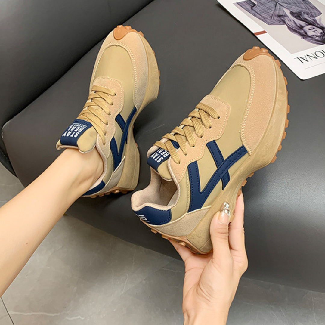 LUCIA SNEAKERS